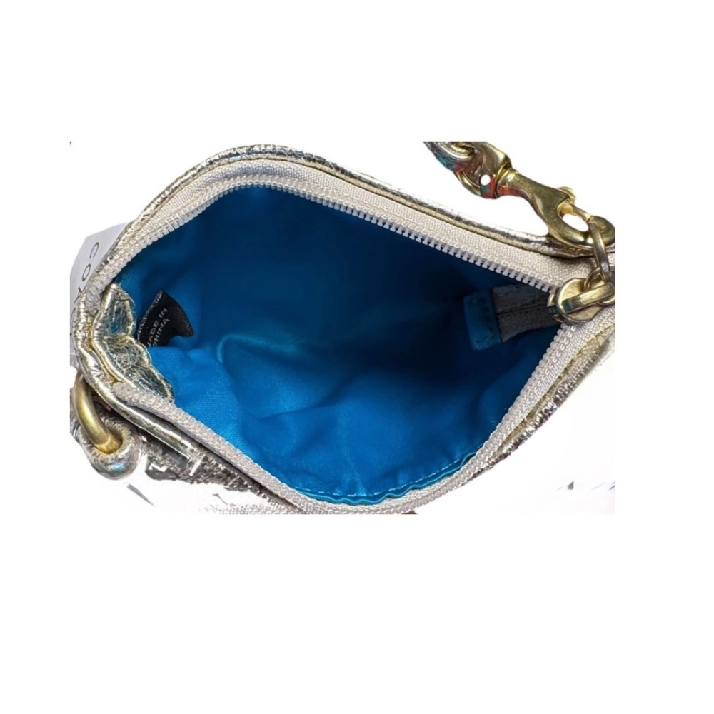 Coach Poppy Pop C Wristlet NWT - Picture 3 of 4